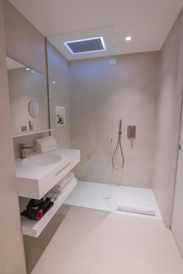 Odsweet Duomo Milano Hotel 4*, 밀라노